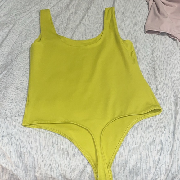EXPRESS CONTOUR BODYSUIT ALL COLORS SIZE L Thong back - Picture 2 of 12